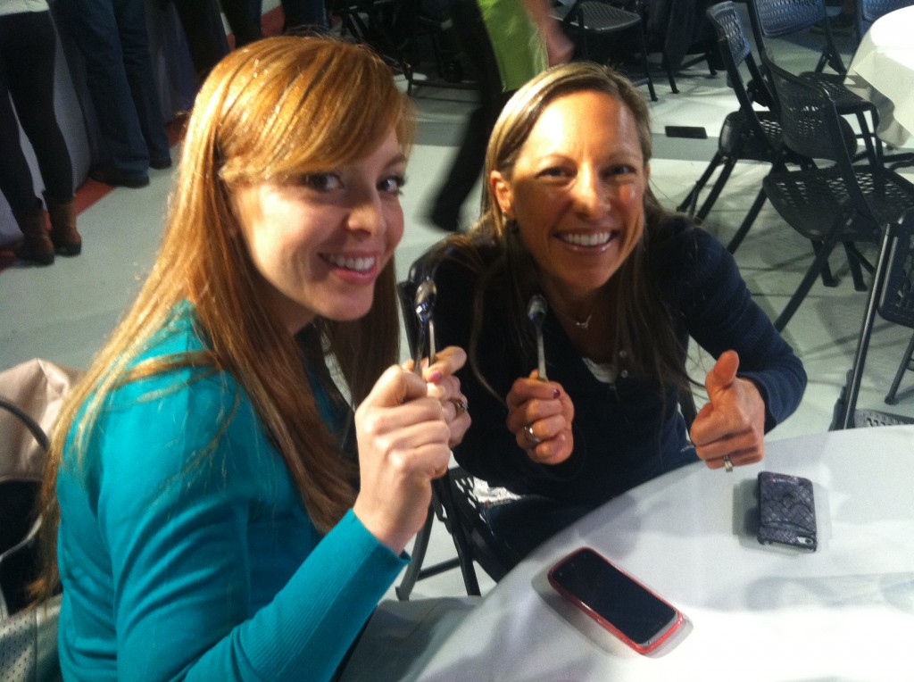 Eat Run Repeat and Stuftmama with their tiny silverware. 